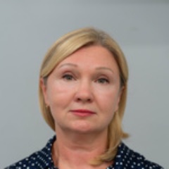 Устинова Светлана